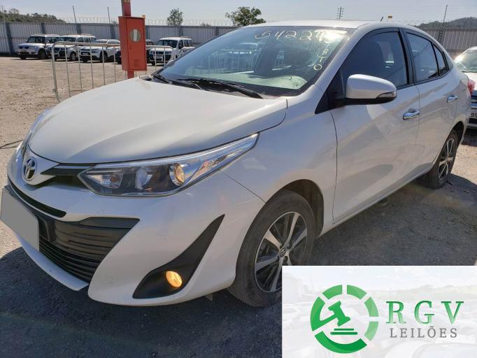 TOYOTA YARIS 19/19