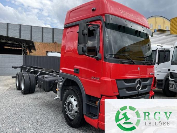 MERCEDES BENZ ATEGO 15/15