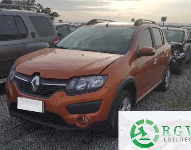 RENAULT SANDERO 15/15
