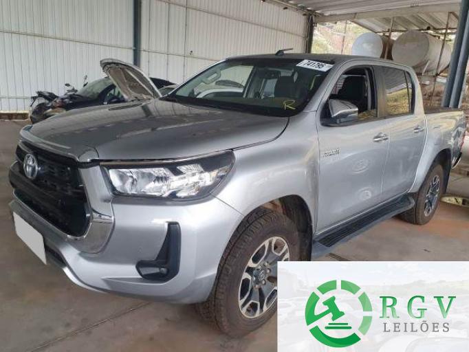 TOYOTA HILUX CD 21/21