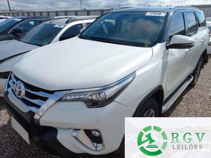 TOYOTA HILUX SW4 18/19 