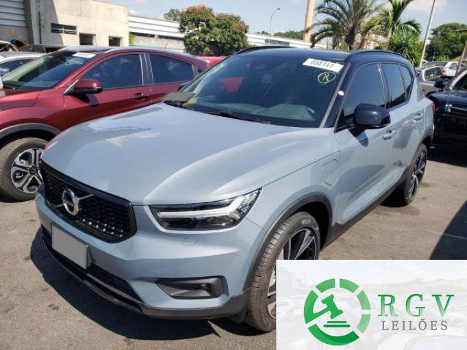 VOLVO XC40 21/21