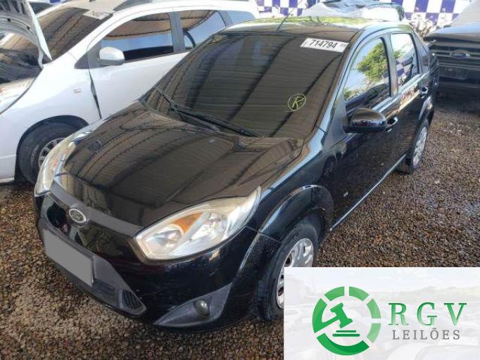 FORD FIESTA SEDAN 13/14