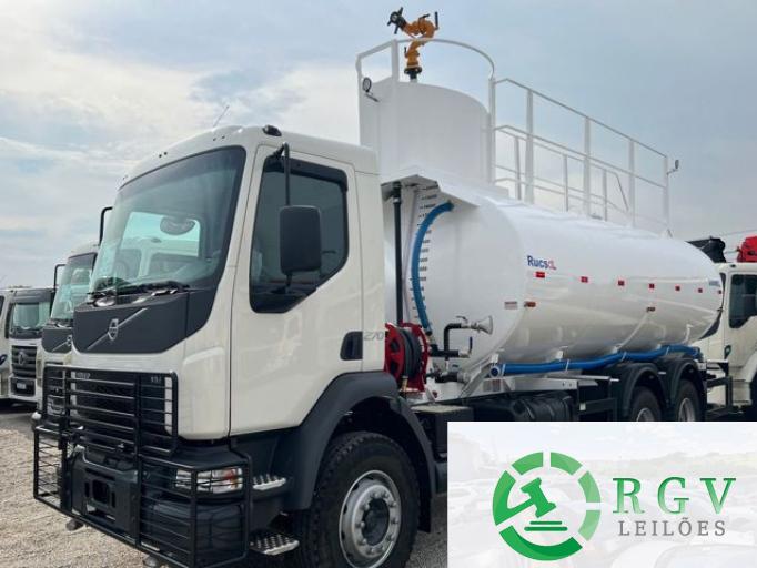 VOLVO VM-270 22/22
