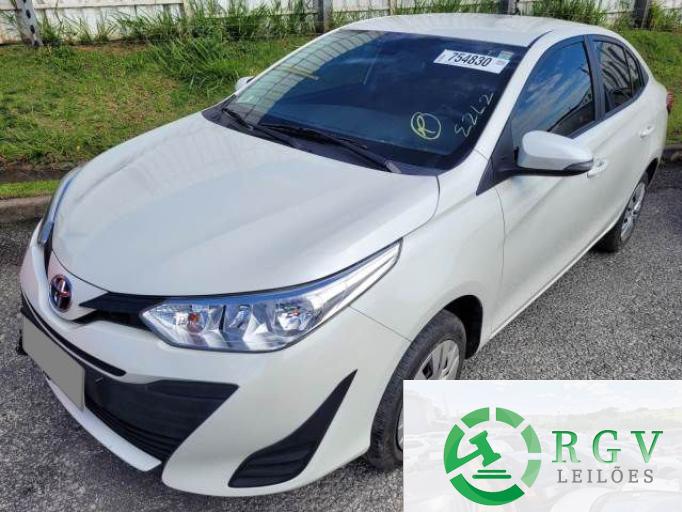 TOYOTA YARIS SEDAN 20/20