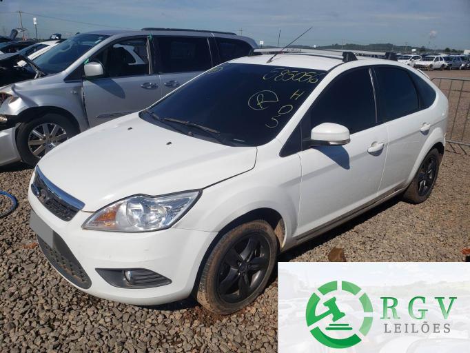 FORD FOCUS 13/13