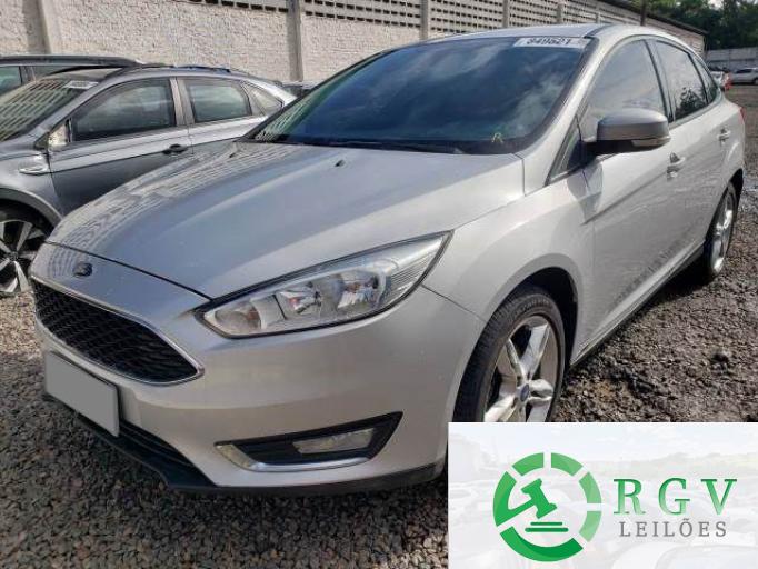 FORD FOCUS FASTBACK 15/16