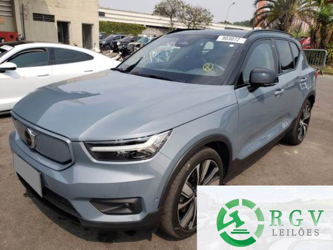VOLVO XC40 21/22