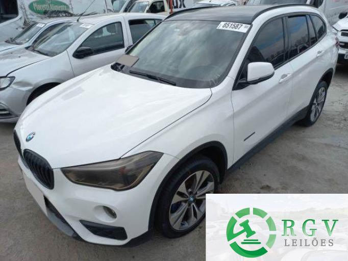 BMW X1 15/16