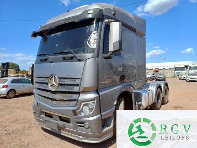 MERCEDES BENZ ACTROS 22/22