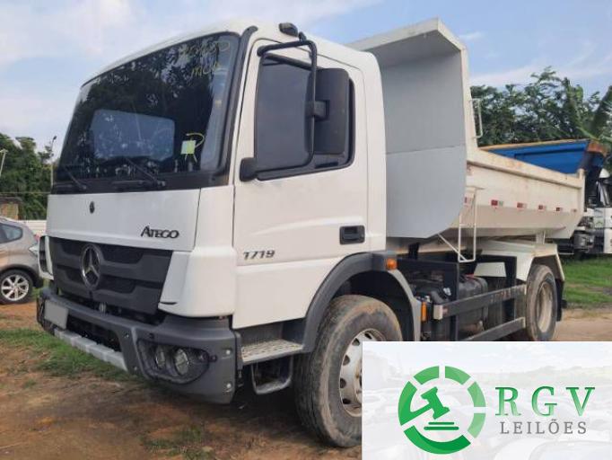 MERCEDES BENZ ATEGO 22/22