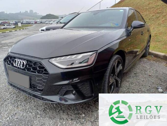 AUDI A4 22/23