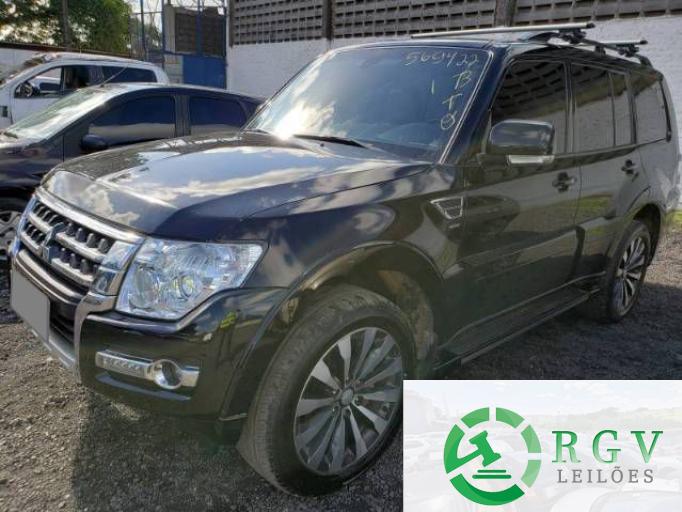 MITSUBISHI PAJERO FULL 18/19