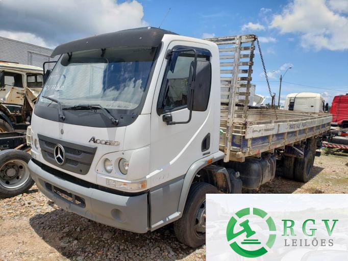 MERCEDES BENZ ACCELO 14/14