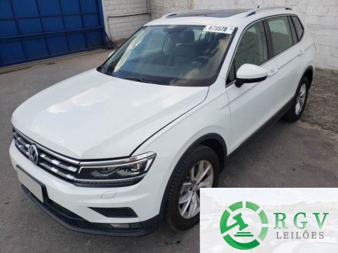 VOLKSWAGEN TIGUAN 20/20