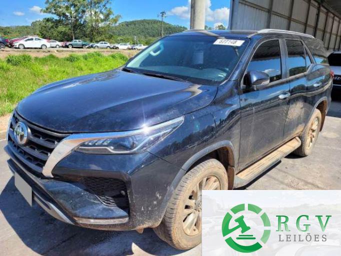 TOYOTA HILUX SW4 20/20