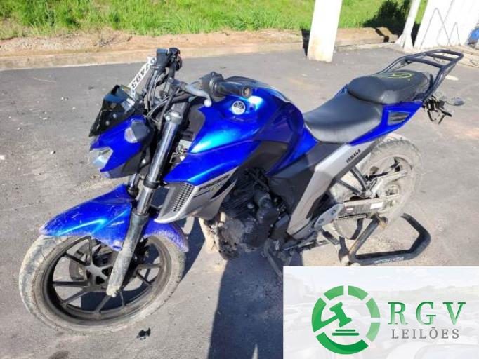 YAMAHA FZ25 20/20
